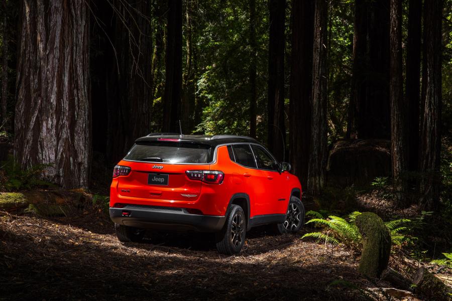  Jeep Compass Trailhawk 2017 года  (NA) (фото 15 из 51)